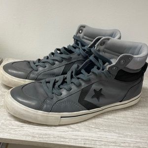 Converse Men High Top Leather Sneakers Size 12